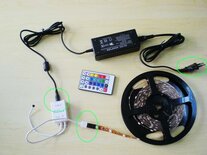 Set Outdoor LED strip flexibel multi colour RGB 7,2 watt per meter IP65 incl controller (afstandsbediening) en voeding